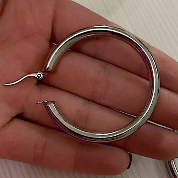 STAINLESS STEEL HOOP EARRINGS - Picture 2 of 7